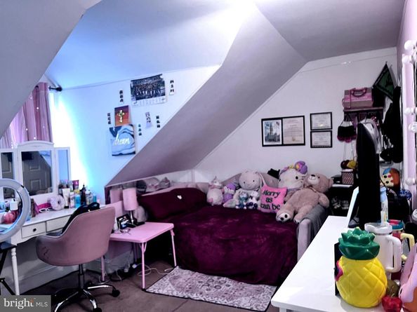 135 E Upsal Street, Philadelphia PA 19119