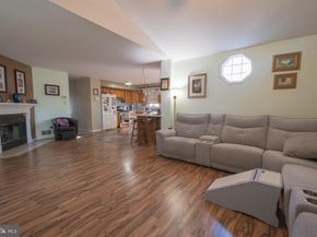 537 Folsom Avenue, Folsom PA 19033