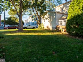 537 Folsom Avenue, Folsom PA 19033