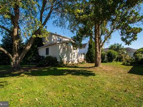 537 Folsom Avenue, Folsom PA 19033