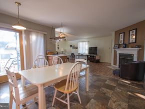 537 Folsom Avenue, Folsom PA 19033