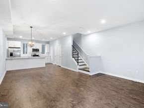 443 Shurs Lane 13, Philadelphia PA 19128