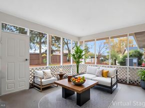 104 W Amhurst Pl, Sterling VA 20164