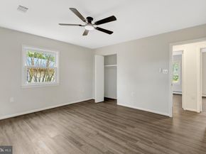 104 W Amhurst Pl, Sterling VA 20164