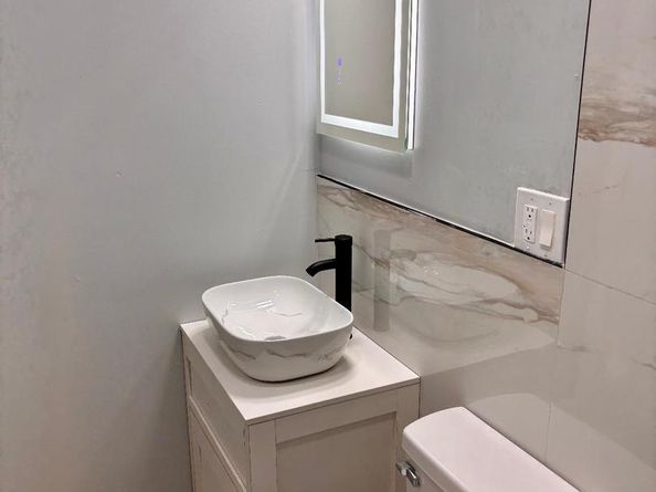 2016 S 23rd Street, Philadelphia PA 19145