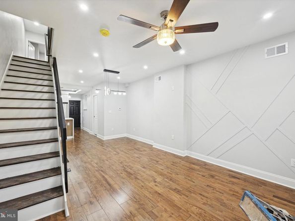 2016 S 23rd Street, Philadelphia PA 19145