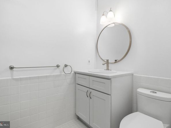 4100 Cathedral Avenue NW 818, Washington DC 20016