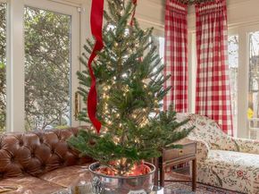 4920 Palisade Lane NW, Washington DC 20016