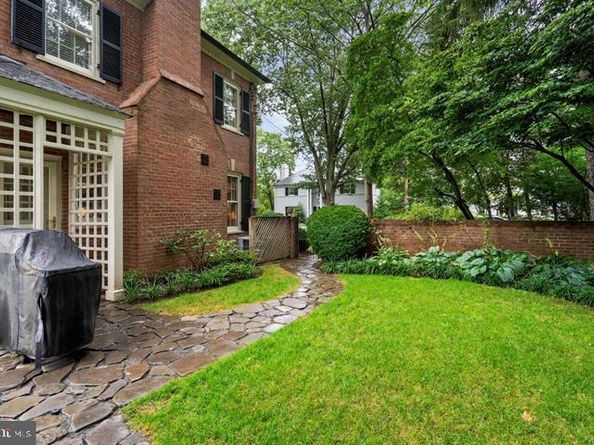 4920 Palisade Lane NW, Washington DC 20016