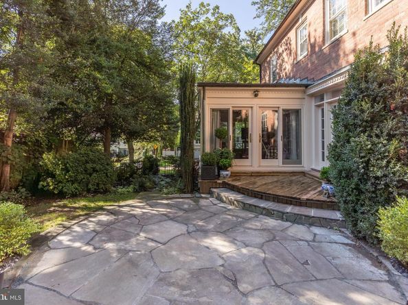 4920 Palisade Lane NW, Washington DC 20016