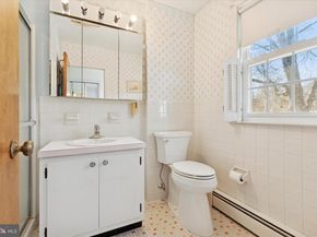 3060 Cloverly Drive, Furlong PA 18925