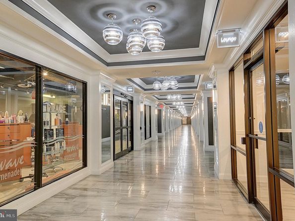 5225 Pooks Hill Road 121N, Bethesda MD 20814