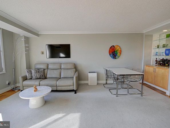 5225 Pooks Hill Road 121N, Bethesda MD 20814