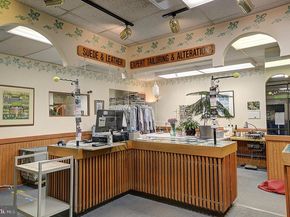 5225 Pooks Hill Road 121N, Bethesda MD 20814