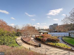 5225 Pooks Hill Road 121N, Bethesda MD 20814