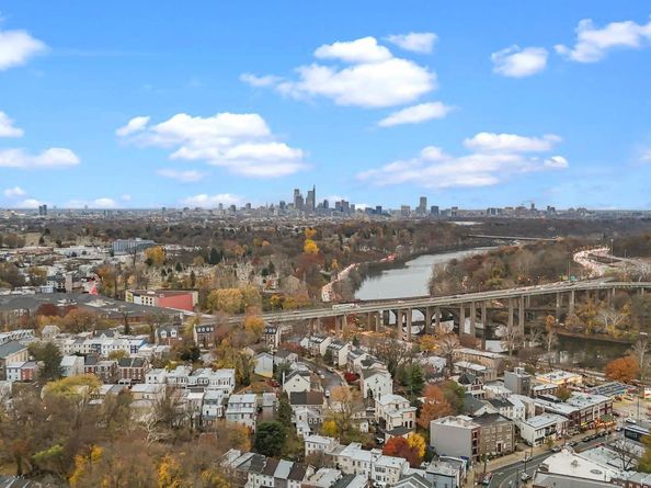 3554 New Queen Street, Philadelphia PA 19129