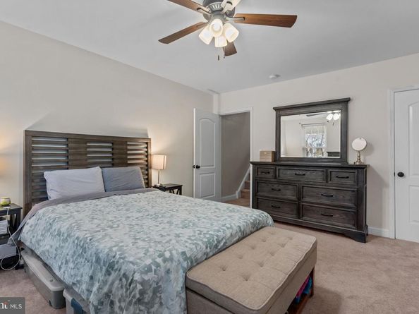 3554 New Queen Street, Philadelphia PA 19129