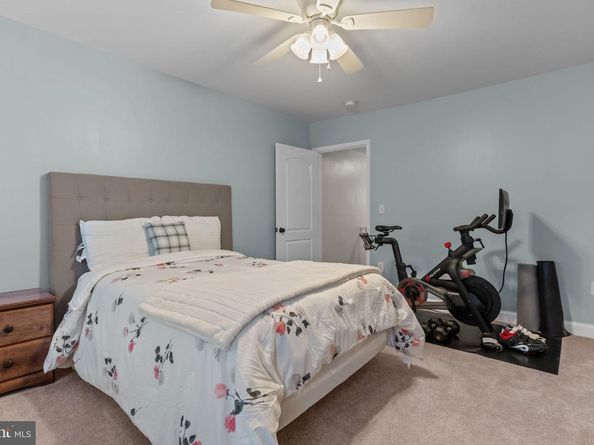 3554 New Queen Street, Philadelphia PA 19129