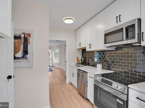 4339 Massachusetts Avenue NW 4339, Washington DC 20016