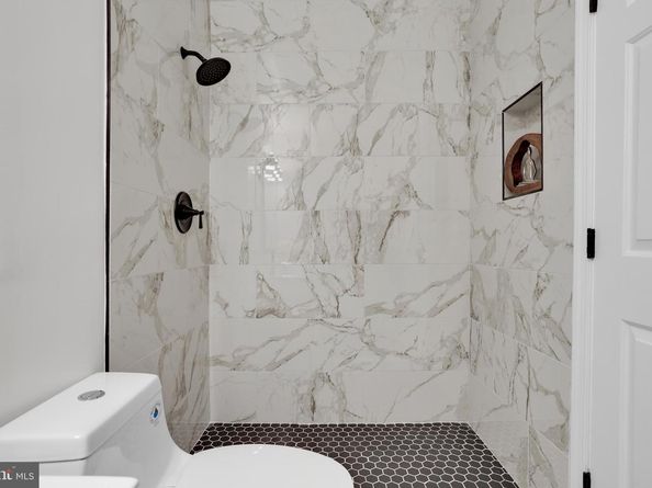 4339 Massachusetts Avenue NW 4339, Washington DC 20016