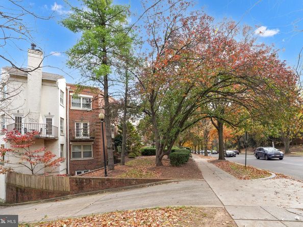 4339 Massachusetts Avenue NW 4339, Washington DC 20016