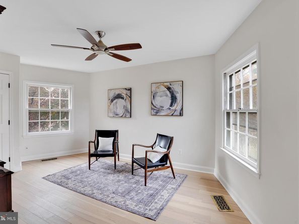 4339 Massachusetts Avenue NW 4339, Washington DC 20016