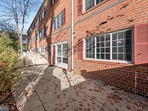 1247 N Van Dorn Street, Alexandria VA 22304