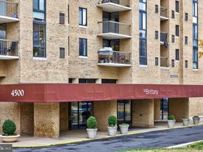 4500 S Four Mile Run Drive 314, Arlington VA 22204