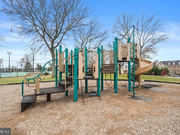 3139 Fort Lincoln Drive NE, Washington DC 20018