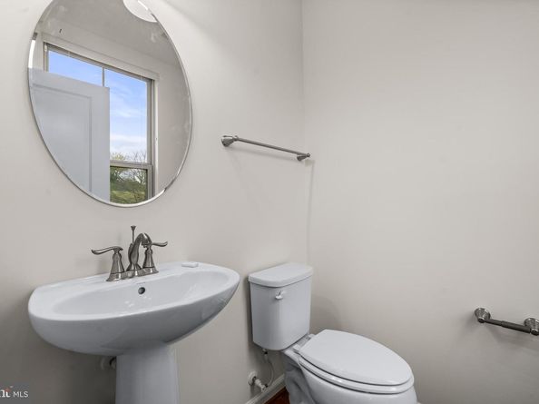 3139 Fort Lincoln Drive NE, Washington DC 20018