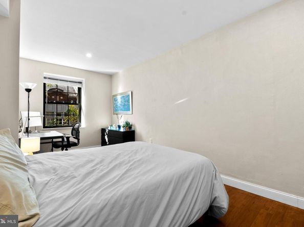 1121 Walnut Street, Philadelphia PA 19107