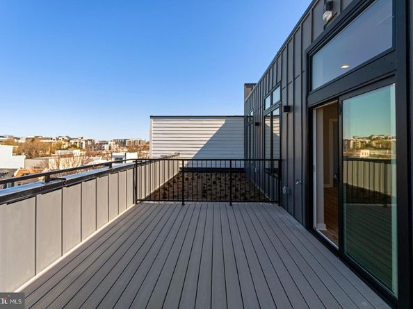 1358 Florida Avenue NE PH2, Washington DC 20002