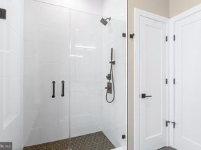 1358 Florida Avenue NE PH2, Washington DC 20002