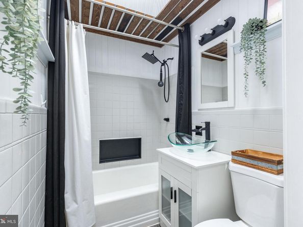 6606 Algard Street, Philadelphia PA 19135