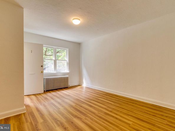 81 Q Street SW, Washington DC 20024