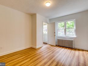 81 Q Street SW, Washington DC 20024