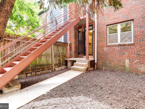 81 Q Street SW, Washington DC 20024