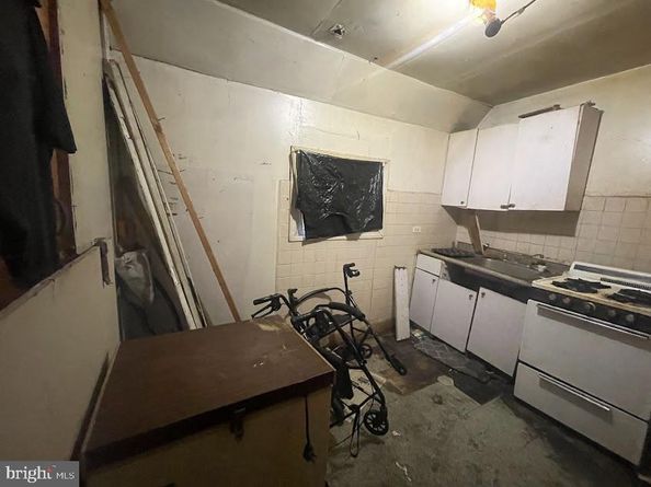 2836 N Park Avenue, Philadelphia PA 19132