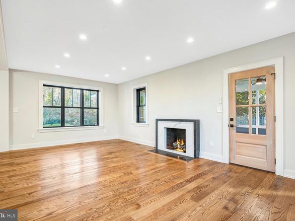 5921 Chesterbrook Road, Mclean VA 22101