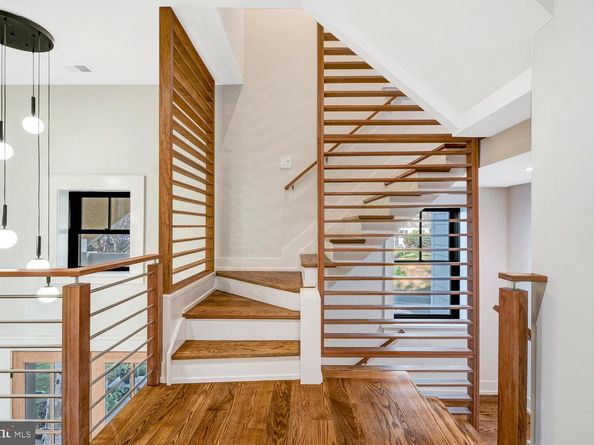 5921 Chesterbrook Road, Mclean VA 22101