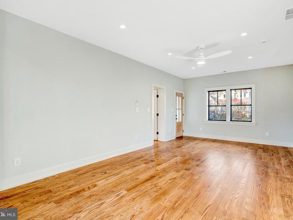 5921 Chesterbrook Road, Mclean VA 22101