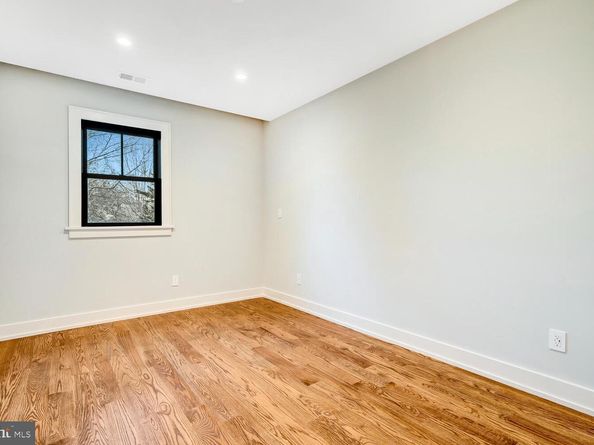 5921 Chesterbrook Road, Mclean VA 22101