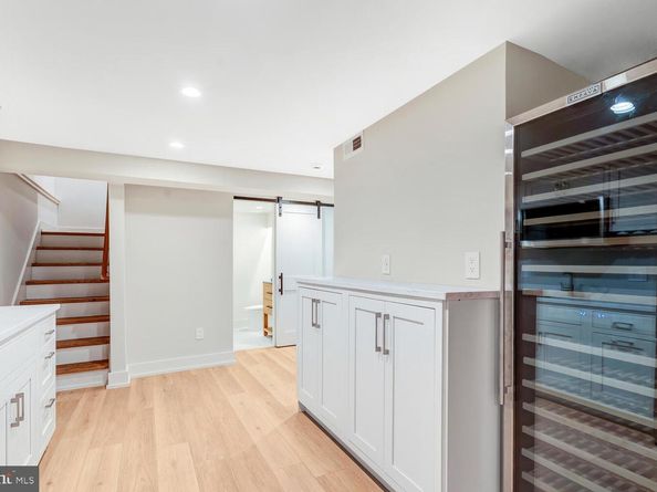 5921 Chesterbrook Road, Mclean VA 22101