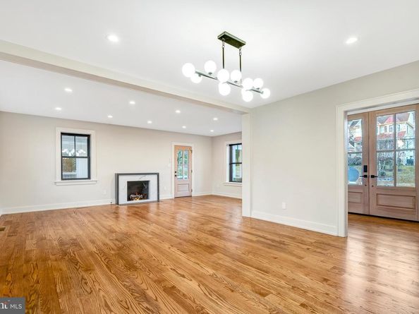 5921 Chesterbrook Road, Mclean VA 22101