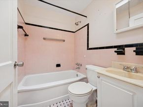 3419 Valley Green Drive, Drexel Hill PA 19026