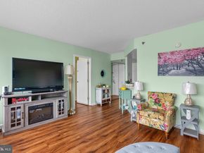 2001 Hamilton Street 507, Philadelphia PA 19130