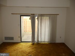 238 Glen Place 238, Elkins Park PA 19027