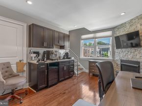 2027 Catharine Street, Philadelphia PA 19146
