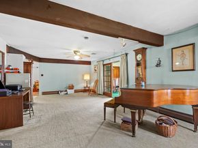 51 Nickelhill Lane, Levittown PA 19054