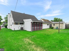 51 Nickelhill Lane, Levittown PA 19054